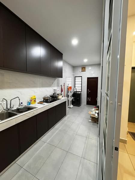 2-storey Terraced House for Rent in Kulai (Johor) - Eunice Ng - Kitchen - PropertyGuru.com.my