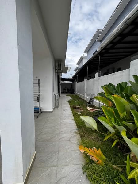 2-storey Terraced House for Rent in Kulai (Johor) - Eunice Ng - Exterior - PropertyGuru.com.my