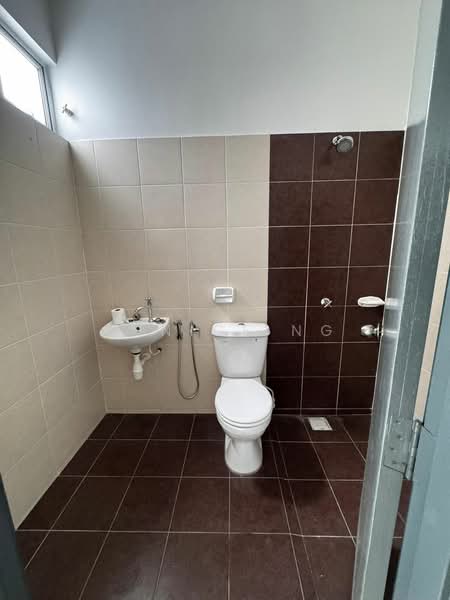 2-storey Terraced House for Rent in Kulai (Johor) - Eunice Ng - Bathroom - PropertyGuru.com.my