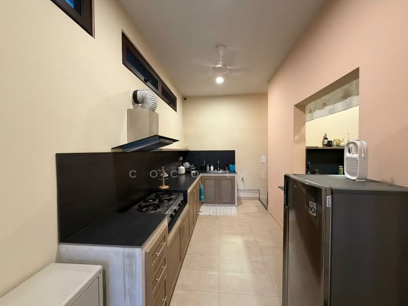 Cluster House for Sale in Taman Desa Tebrau (Tebrau) - Coco Lee - Kitchen - PropertyGuru.com.my