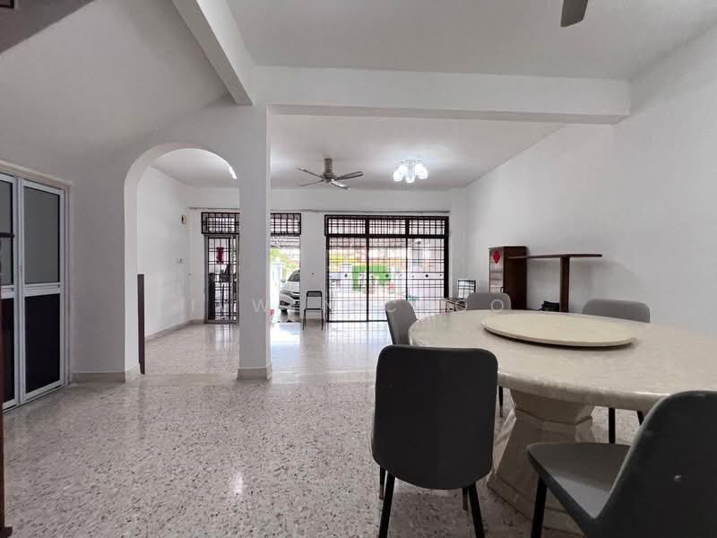 Untuk Disewa - Taman Perling