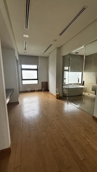 Condominium for Sale at Gallery @ U-Thant - Queena Tang - Bathroom - PropertyGuru.com.my