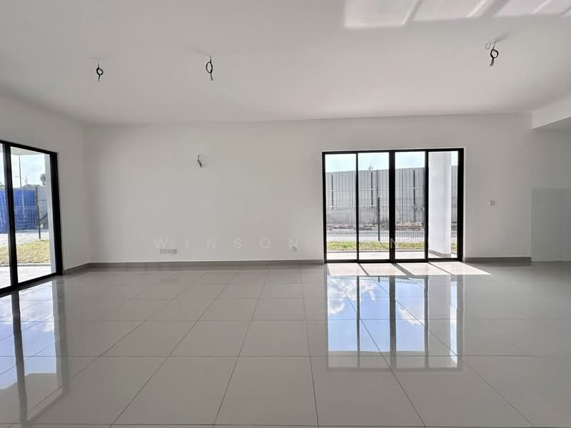 Amverton Hills untuk Untuk Dijual - RM 799,000, Mac 2026 - Living Room - PropertyGuru.com.my