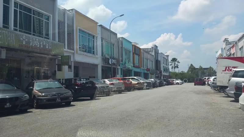 Shop / Office for Rent in Taman Equine (Seri Kembangan) - Chin Hoong Ho - Exterior - PropertyGuru.com.my