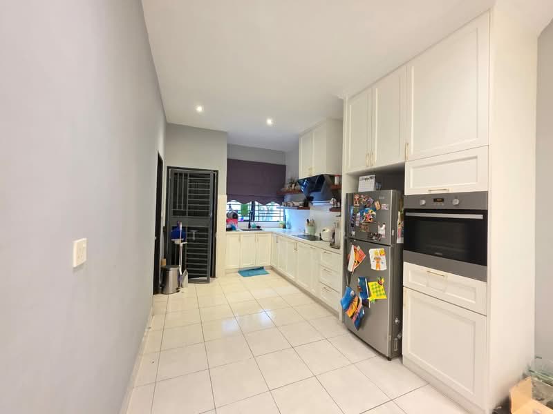2-storey Terraced House for Sale in M Residence 2 (Rawang) - Tom Yip - Kitchen - PropertyGuru.com.my