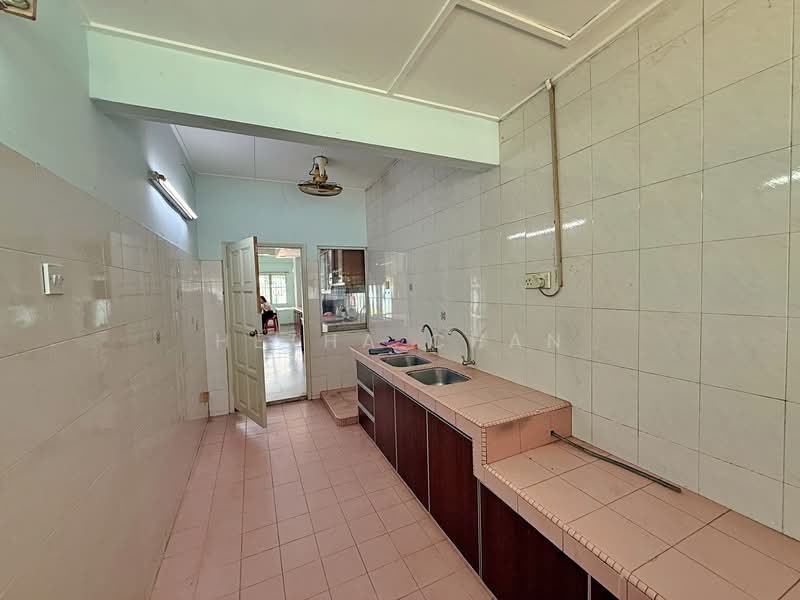 Bandar Baru Sri Petaling untuk Untuk Dijual - RM 2,150,000, Mac 2026 - Kitchen - PropertyGuru.com.my