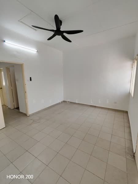 Townhouse for Rent in Klang (Selangor) - Terence Lee - Interior - PropertyGuru.com.my