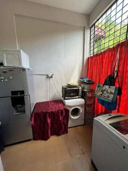 2.5-storey Terraced House for Sale in Ampang Jaya (Ampang) - Zaidah Ahmad - Interior - PropertyGuru.com.my