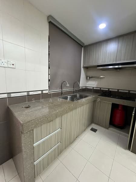 Taman Bukit Mewah untuk Untuk Disewa - RM 1,800 /bulan, Mac 2026 - Kitchen - PropertyGuru.com.my