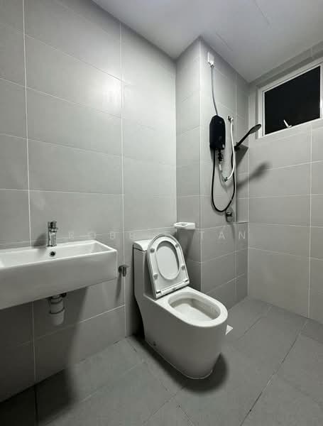 TRELLIS RESIDENCES untuk Untuk Disewa - RM 1,600 /bulan, Mac 2026 - Bathroom - PropertyGuru.com.my
