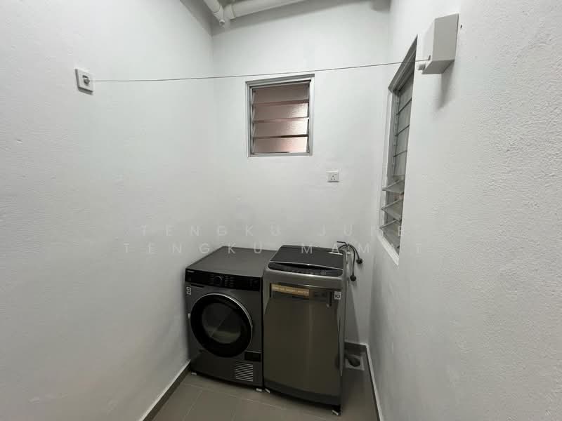 Lakefront Homes untuk Untuk Disewa - RM 2,400 /bulan, Mac 2026 - Interior - PropertyGuru.com.my