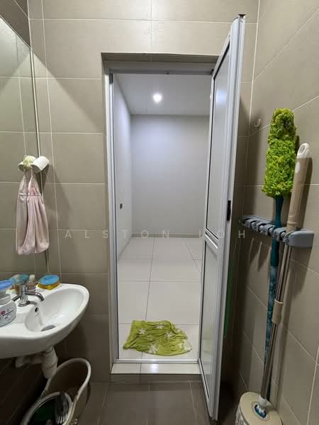3-storey Terraced House for Sale in Taman Gelugor (Jelutong) - Alston Loh - Bathroom - PropertyGuru.com.my