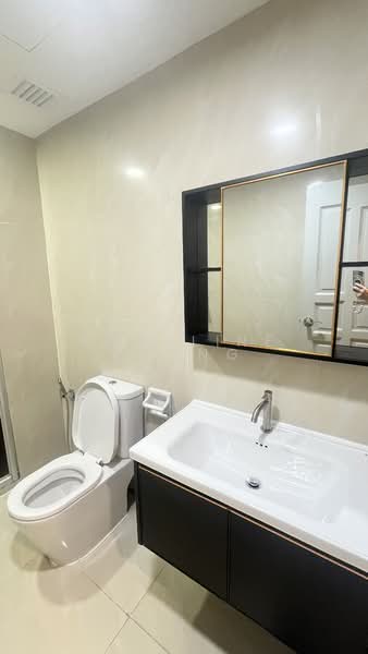 Service Residence for Rent at Parkview Service Apartment - Angeline Cheng - Bathroom - PropertyGuru.com.my