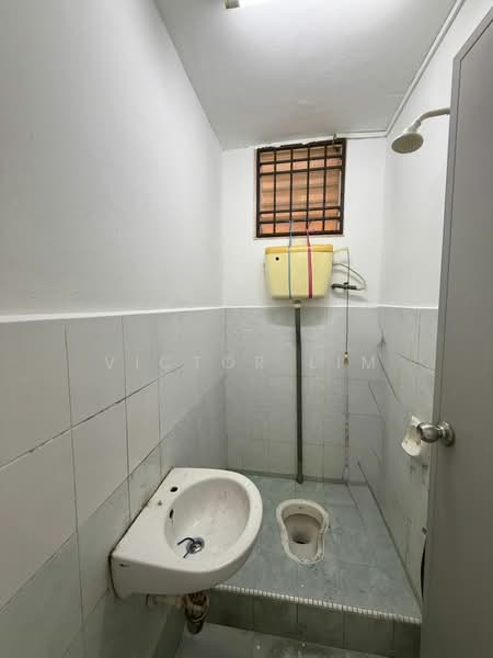 2-storey Terraced House for Sale in Taman Bukit Tiram (Ulu Tiram) - Victor Lim - PropertyGuru.com.my