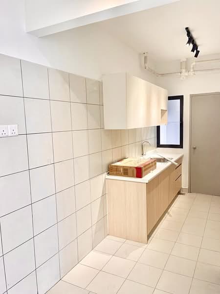Service Residence for Rent at Residensi Bukit Tiara - Baxter Lim - Kitchen - PropertyGuru.com.my