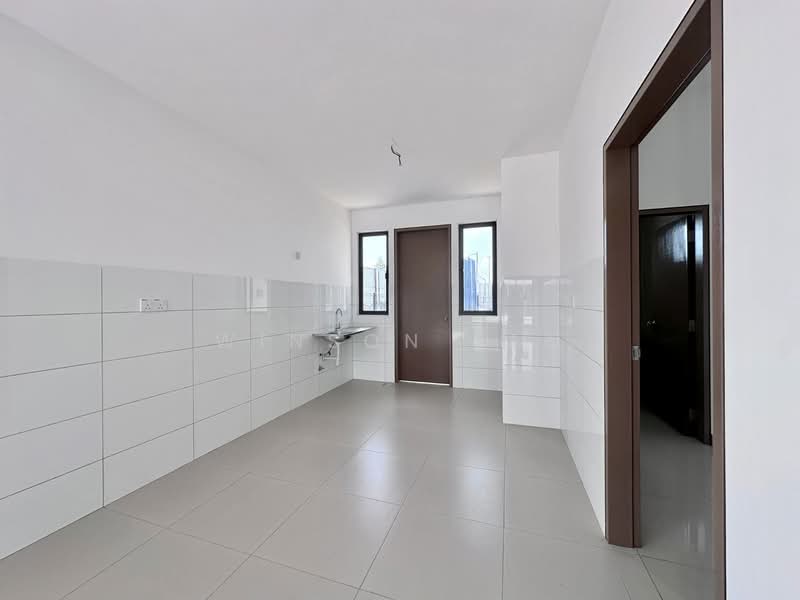 2-storey Terraced House for Sale in Amverton Hills (Sungai Buloh) - Winson Tan - Kitchen - PropertyGuru.com.my