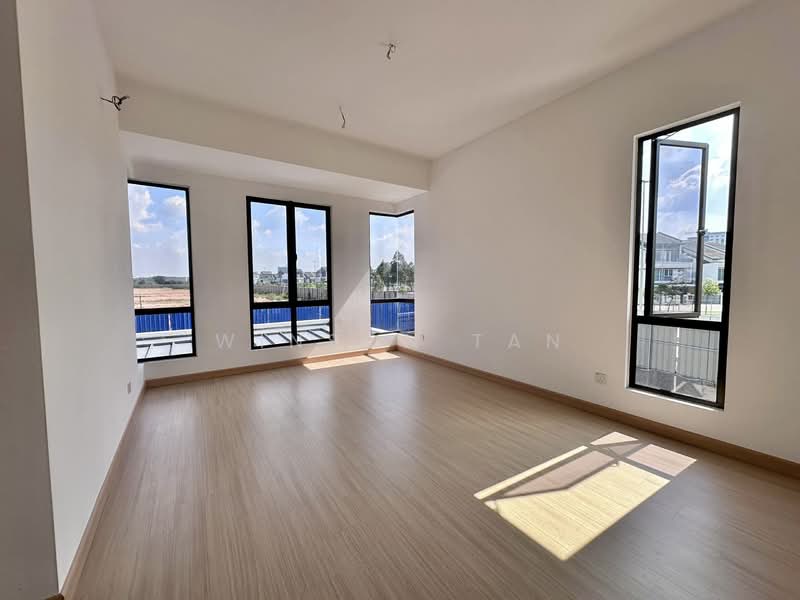 2-storey Terraced House for Sale in Amverton Hills (Sungai Buloh) - Winson Tan - Bedroom - PropertyGuru.com.my