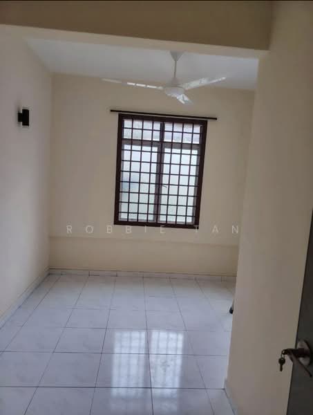 Flat for Rent at Bandar Baru Permas Jaya - Robbie Tan - PropertyGuru.com.my