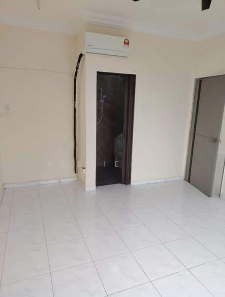 Flat for Rent at Bandar Baru Permas Jaya - Robbie Tan - PropertyGuru.com.my