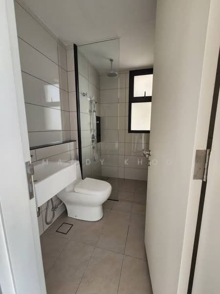 Service Residence for Sale at Duta Park Residences - Mandy Khoo - Bathroom - PropertyGuru.com.my