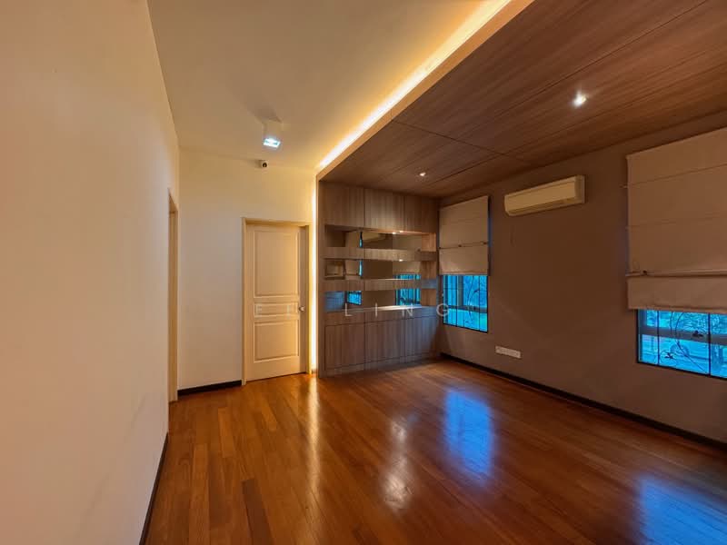 Bungalow for Sale in D'alpinia (Puchong) - EE Ling - Living hall at level 1 - PropertyGuru.com.my