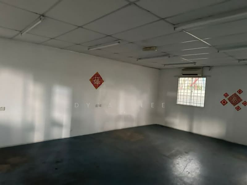 Warehouse for Rent in Bukit Minyak (Penang) - Dylan Lee - Interior - PropertyGuru.com.my