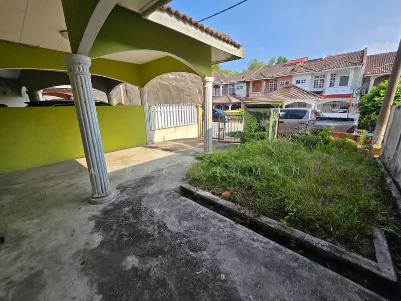 2-storey Terraced House for Sale in Taman Desa Ros (Seremban) - Azrul Othman - Exterior - PropertyGuru.com.my