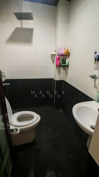 2-storey Terraced House for Sale in Taman Danau Kota (Setapak) - Mandy Khoo - Bathroom - PropertyGuru.com.my