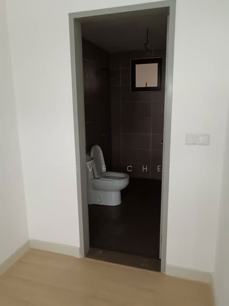 Service Residence for Sale at M Centura - Steve Chen - Bathroom - PropertyGuru.com.my