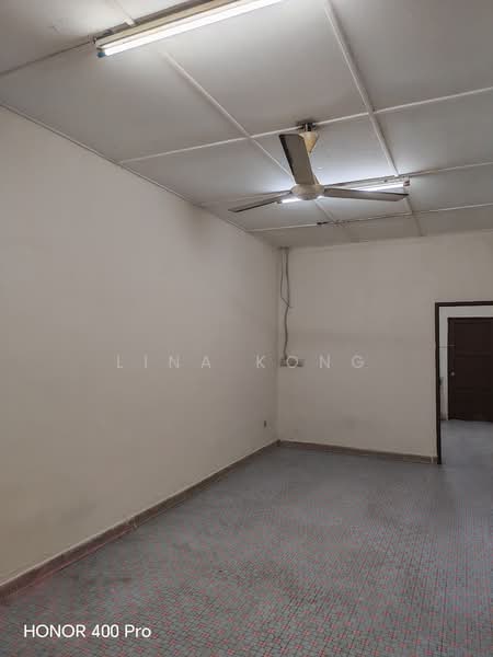 Semi-Detached House for Rent in Taman Century (Johor Bahru) - Lina Kong - Interior - PropertyGuru.com.my