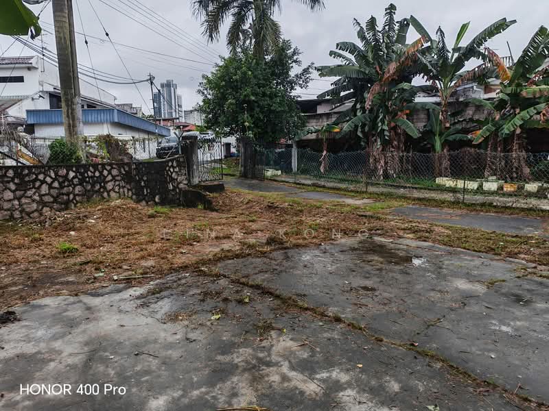 Semi-Detached House for Rent in Taman Century (Johor Bahru) - Lina Kong - Exterior - PropertyGuru.com.my