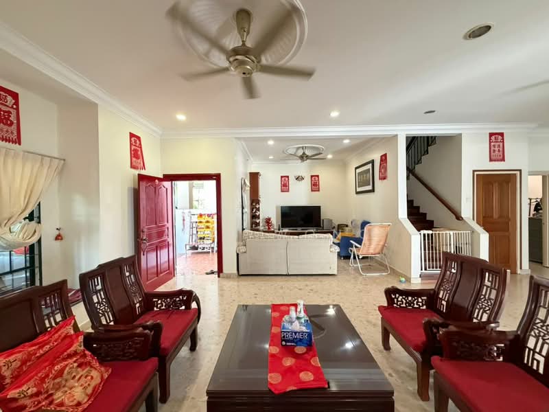 Bungalow for Sale in Ampang (Selangor) - Aiki Wong - Living Room - PropertyGuru.com.my