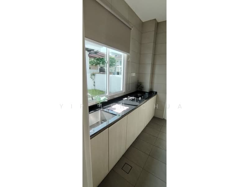 Bungalow for Rent in Senibong (Permas Jaya) - Fennie Chua - Kitchen - PropertyGuru.com.my