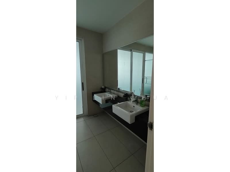 Bungalow for Rent in Senibong (Permas Jaya) - Fennie Chua - Bathroom - PropertyGuru.com.my