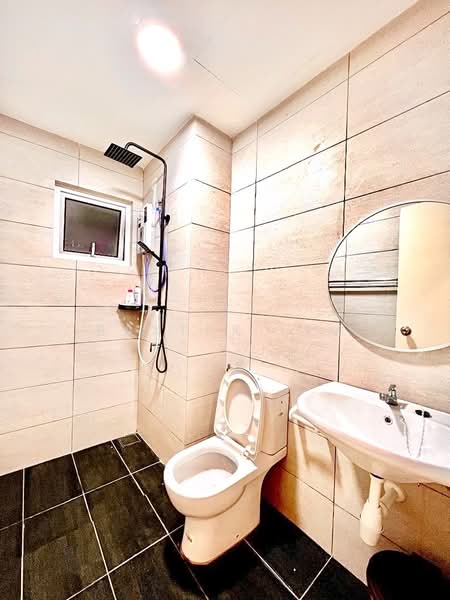 Service Residence for Rent at Residensi Rimbun @ Canopy Hills - Baxter Lim - Bathroom - PropertyGuru.com.my