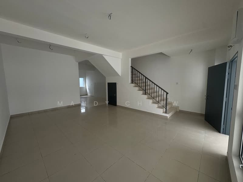 Terraced House for Sale in Rawang (Selangor) - Mandy Cheow - Living Room - PropertyGuru.com.my
