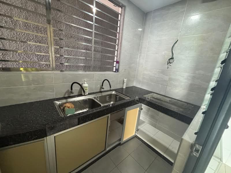 Service Residence for Rent at Zeta @ One South - Janet Au - Kitchen - PropertyGuru.com.my