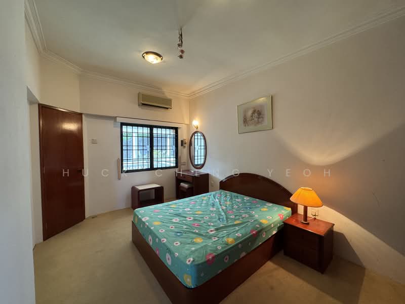 Condominium for Sale at Seaview Garden - Huck Cheng Yeoh - Bedroom - PropertyGuru.com.my
