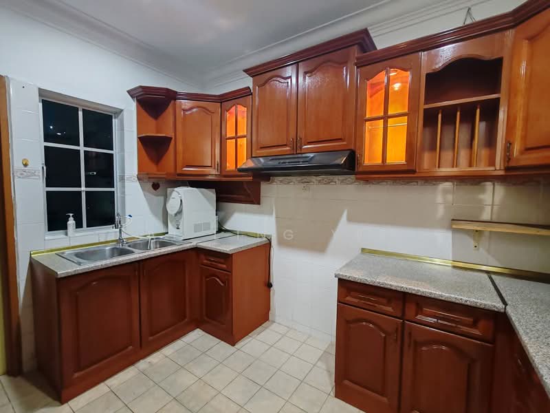Terraced House for Sale in Kota Kemuning (Shah Alam) - Ai Ling Yee - Kitchen - PropertyGuru.com.my