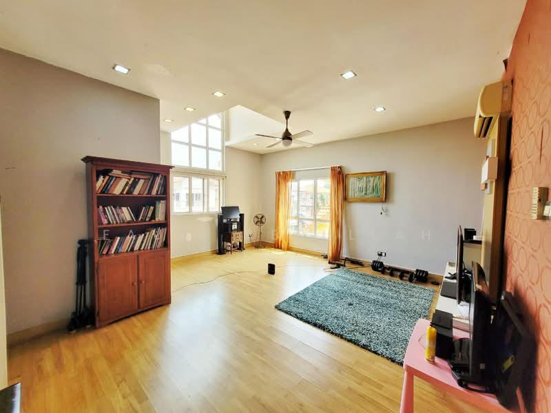 Semi-Detached House for Sale in Damansara Legenda (Petaling Jaya) - Fauzi Abdullah - Living Room - PropertyGuru.com.my