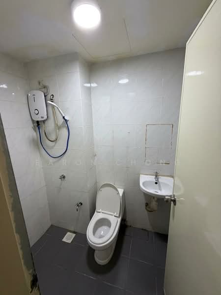 Apartment for Rent at Camellia Residences - Earon Chong - Bathroom - PropertyGuru.com.my