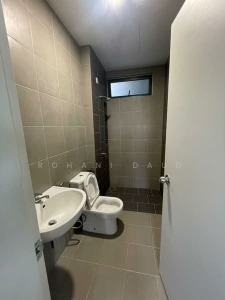 Sunway Gandaria untuk Untuk Disewa - RM 2,650 /bulan, Mac 2026 - Bathroom - PropertyGuru.com.my