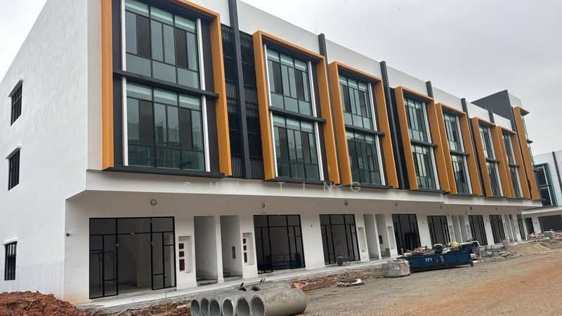 Shop for Rent in Bandar Baru Permas Jaya (Permas Jaya) - Shi Ting - Exterior - PropertyGuru.com.my