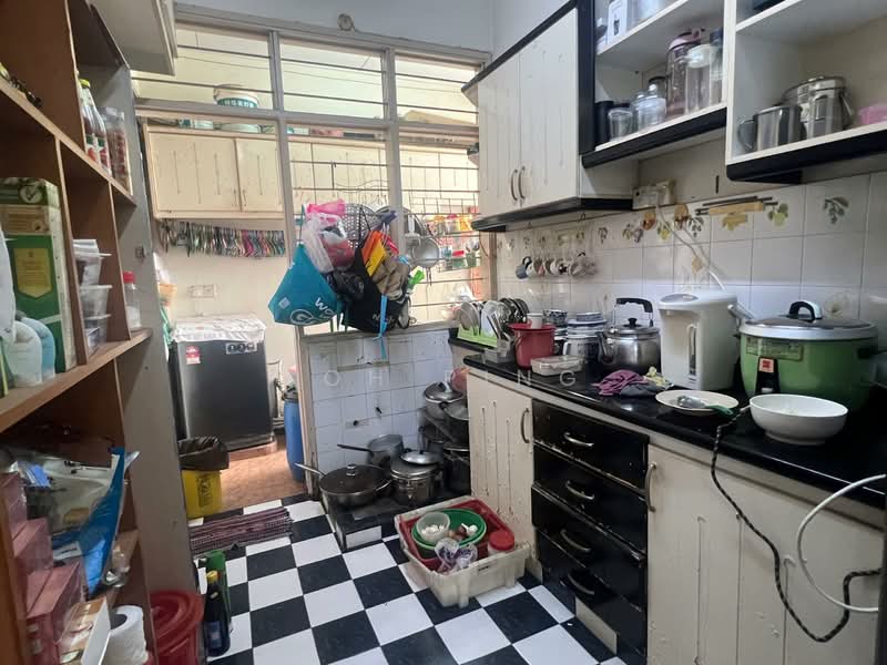 Apartment for Sale at Subang Perdana Goodyear Court 7 - Soh Ping - Kitchen - PropertyGuru.com.my