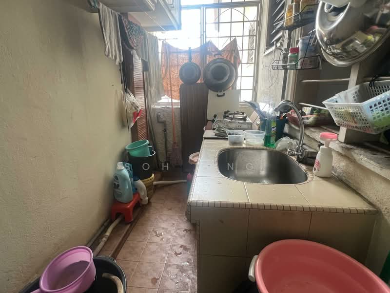 Apartment for Sale at Subang Perdana Goodyear Court 7 - Soh Ping - Kitchen - PropertyGuru.com.my