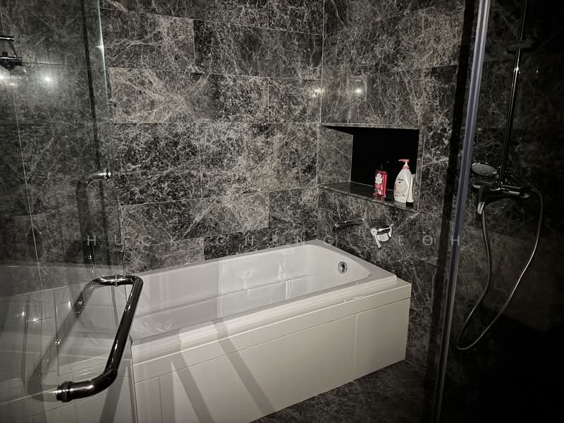 Service Residence for Sale at Straits Residences - Huck Cheng Yeoh - Bathroom - PropertyGuru.com.my