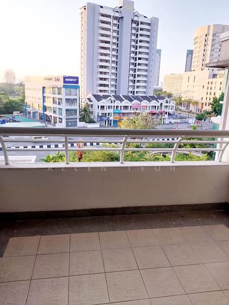 Condominium for Sale at Fettes Residence - Allen Yeoh - Balcony - PropertyGuru.com.my