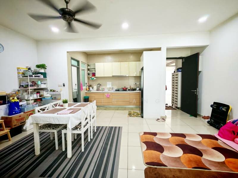 Service Residence for Sale at V-Residensi 2 - Allen Ang - Kitchen - PropertyGuru.com.my