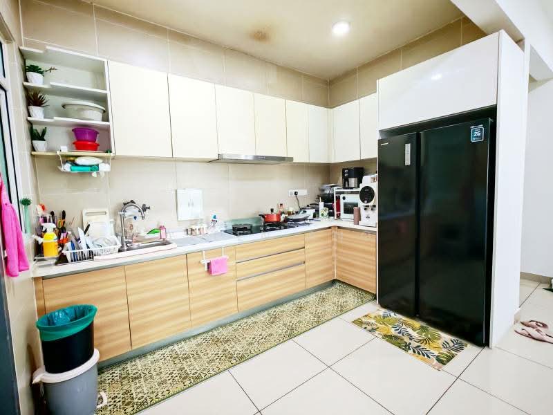 Service Residence for Sale at V-Residensi 2 - Allen Ang - Kitchen - PropertyGuru.com.my