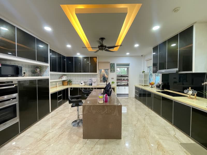 Taman Ampang Utama, Ampang Hilir, Taman U Thant untuk Untuk Disewa - RM 25,000 /bulan, Mac 2026 - Kitchen - PropertyGuru.com.my